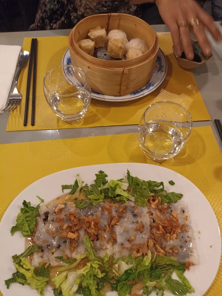 Banh Cuon Et Ravioli Vapeur